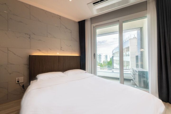 Room 4 of 46