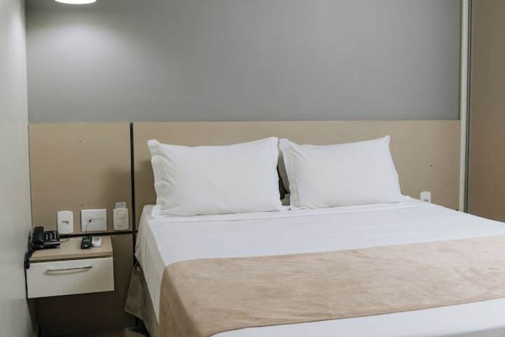 Room 11 of 39