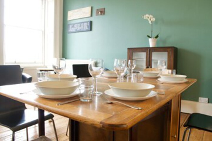 Room 8 of 22