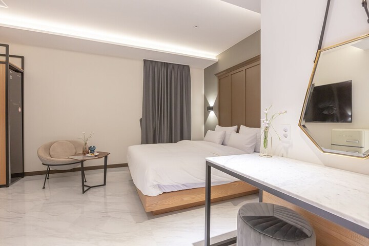 Room 50 of 110