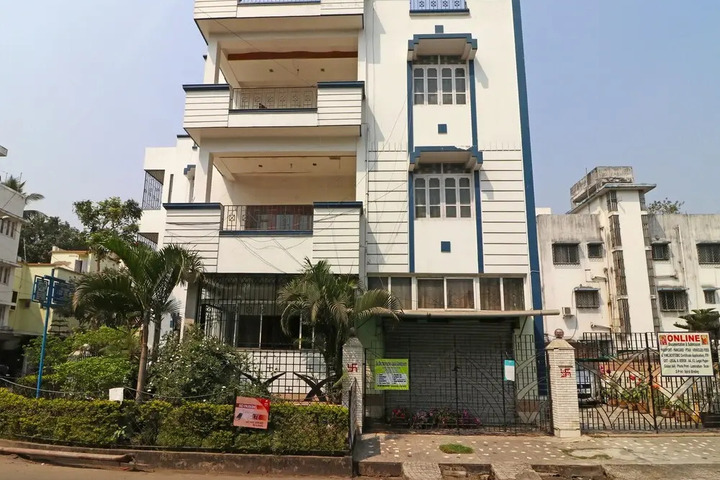 OYO 11920 RISHTA INN