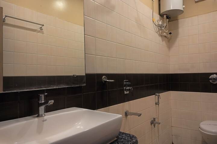 Room 129 of 150