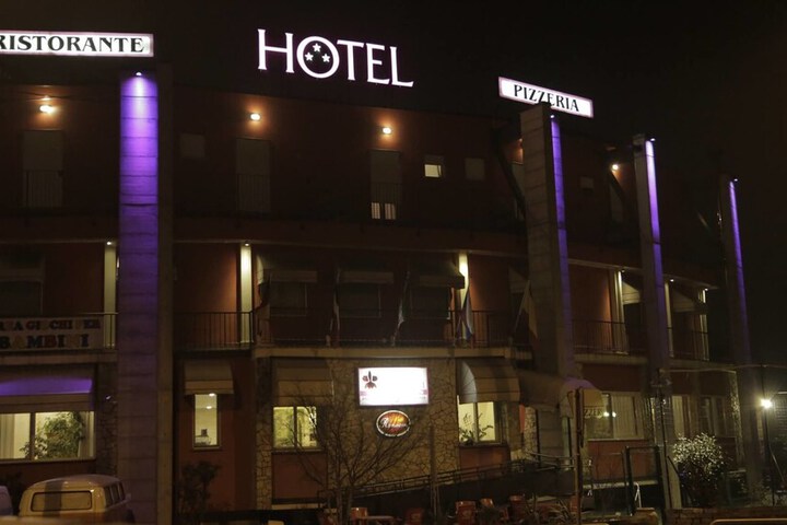 Hotel 63 of 65