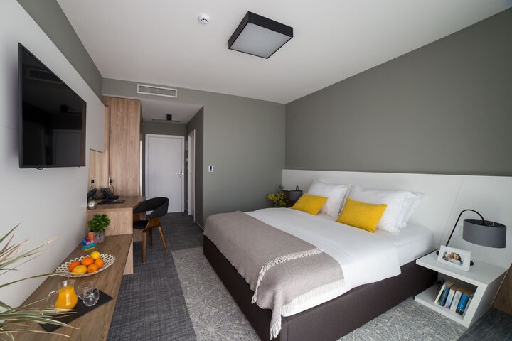 Room 29 of 31
