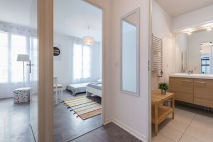 Room 20 of 25