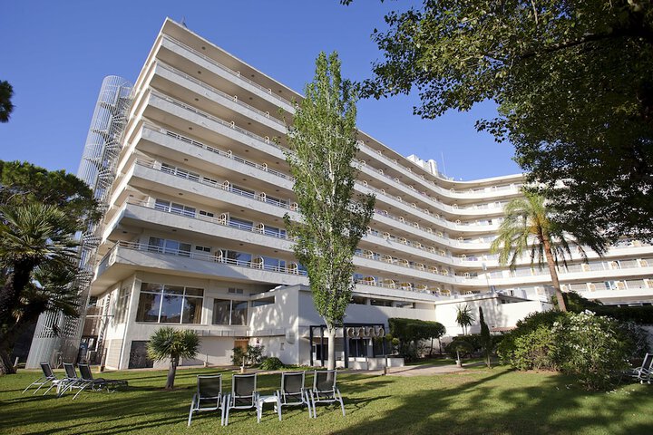Hotel Exterior 106 of 115