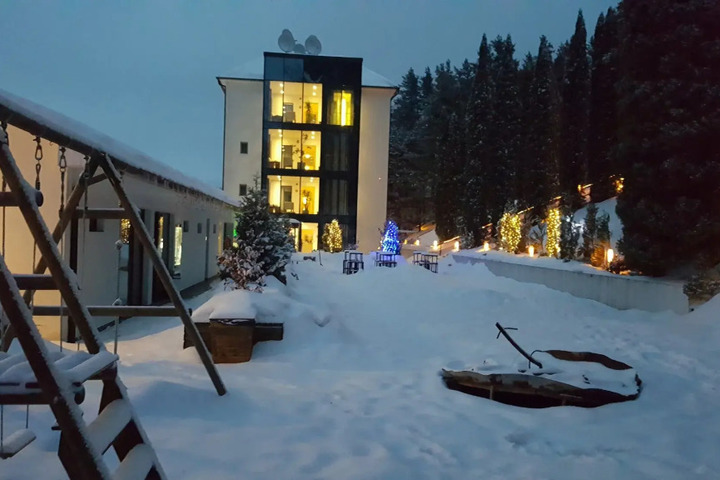 HOTEL AQUARIS CRIVAIA