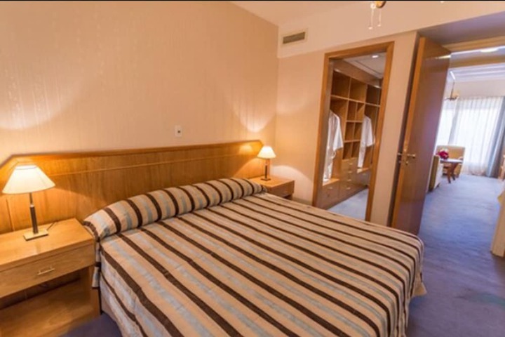 Room 15 of 43