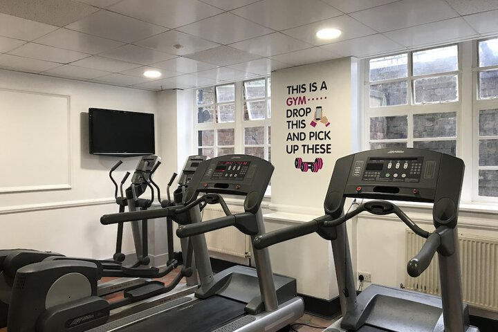 Hotel Gym