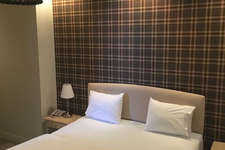 Room 3 of 14