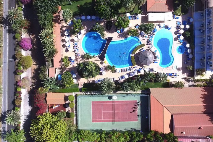 Hotel 58 of 58