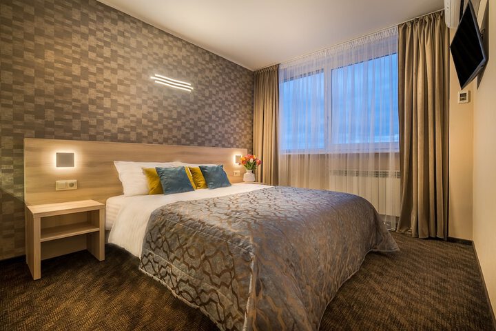 Room 20 of 77