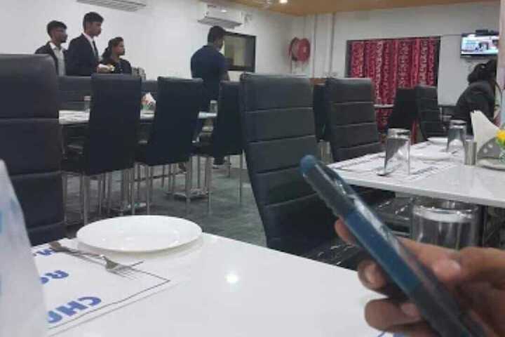 Dining 7 of 7