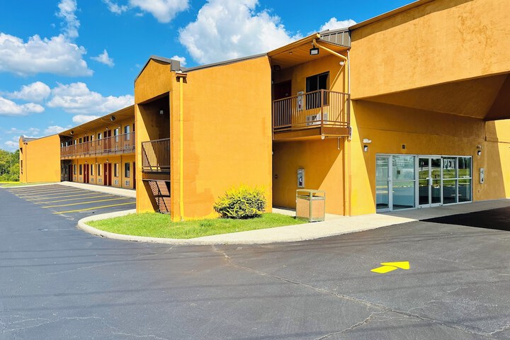 Hotel 68 of 74