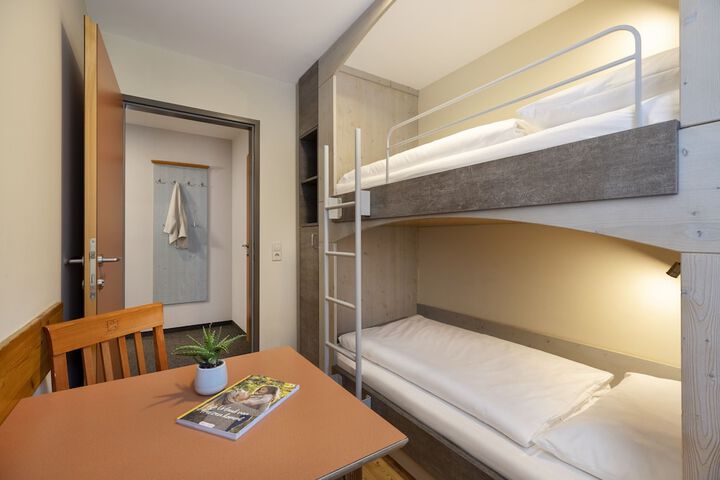 Room 15 of 59