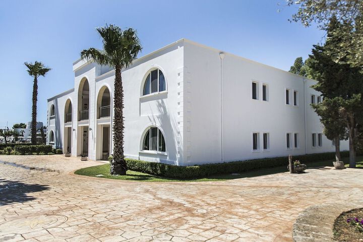 Exterior Photo