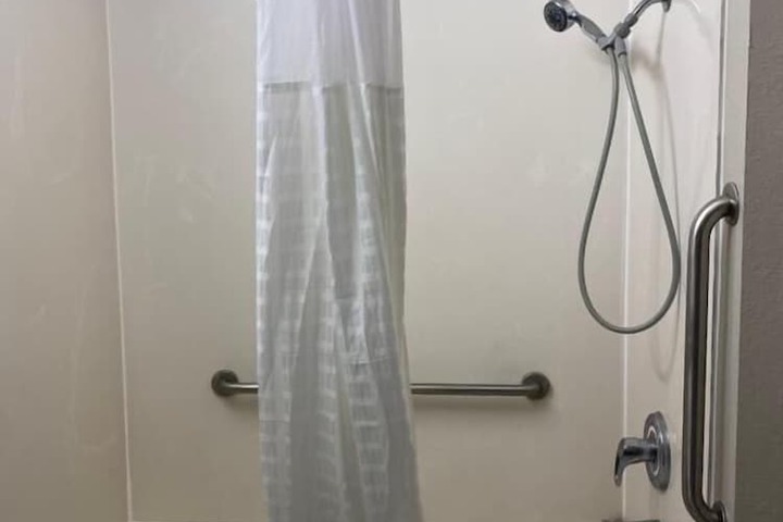 Room 14 of 29