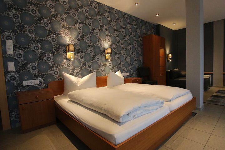Room 18 of 45