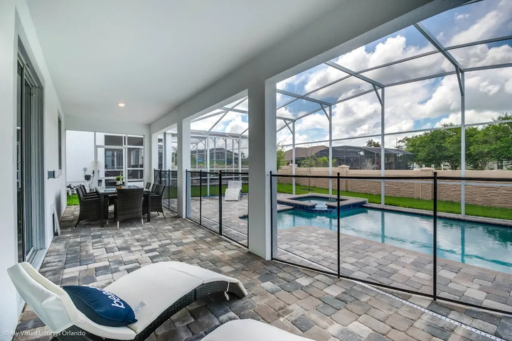 Terrace/Patio 7 of 30