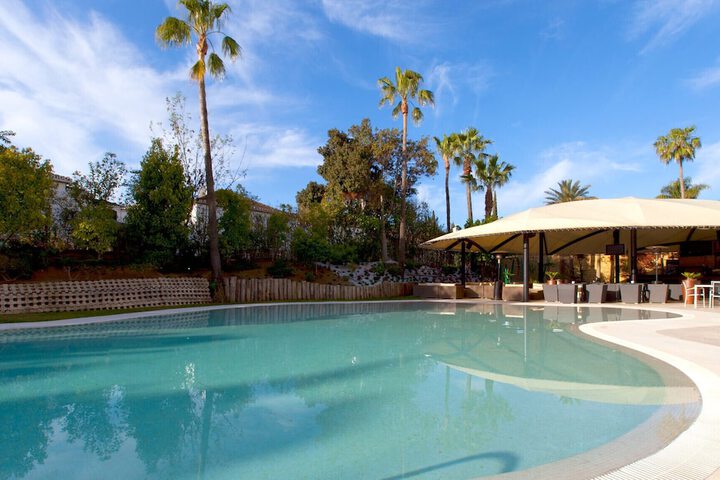 Pool 94 of 174