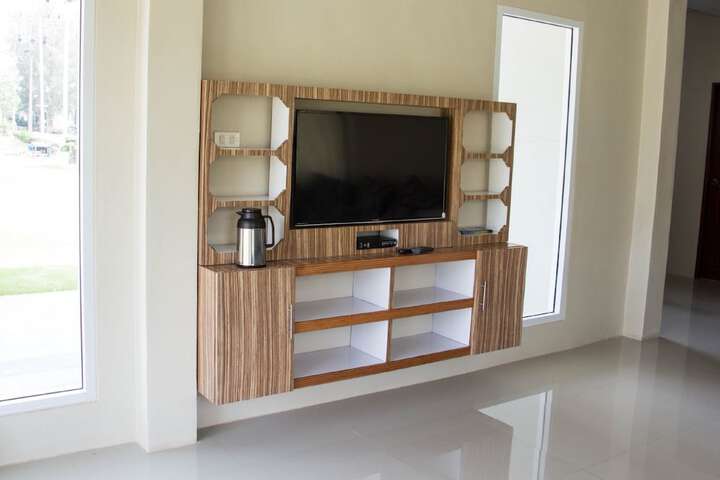 Room 21 of 38