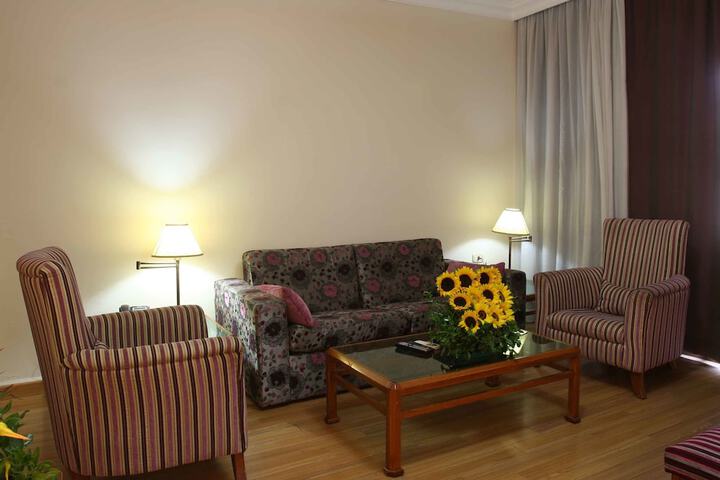 Room 11 of 41