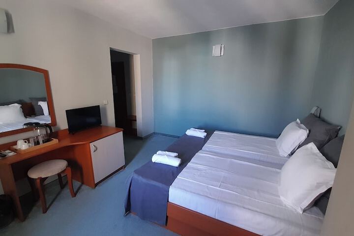 Room 20 of 52