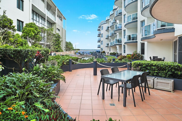 Terrace/Patio 74 of 134