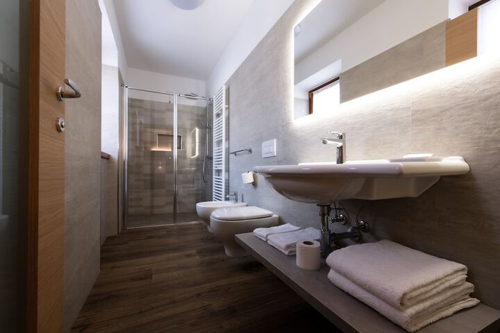 Bathroom Interior Photo