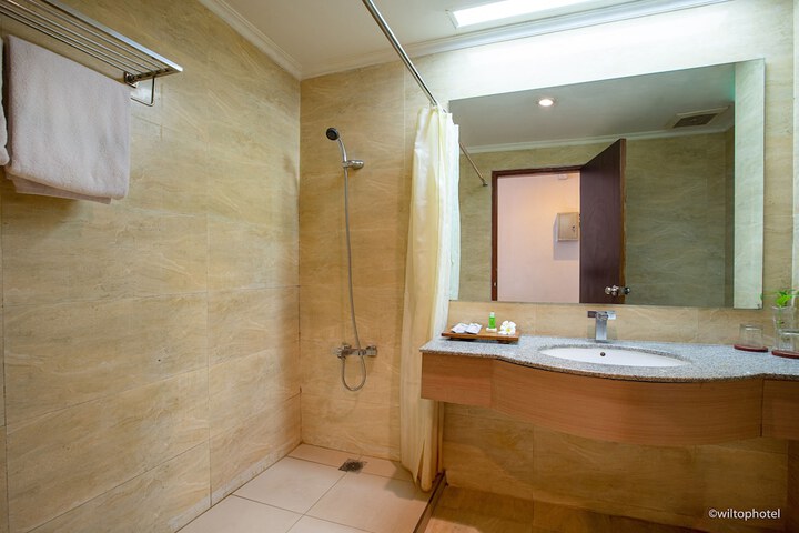 Bath Interior