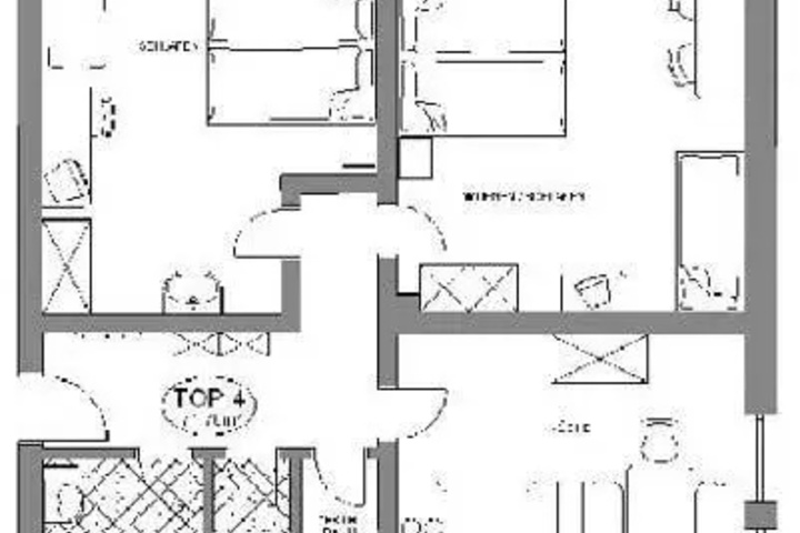 Room 6 of 12