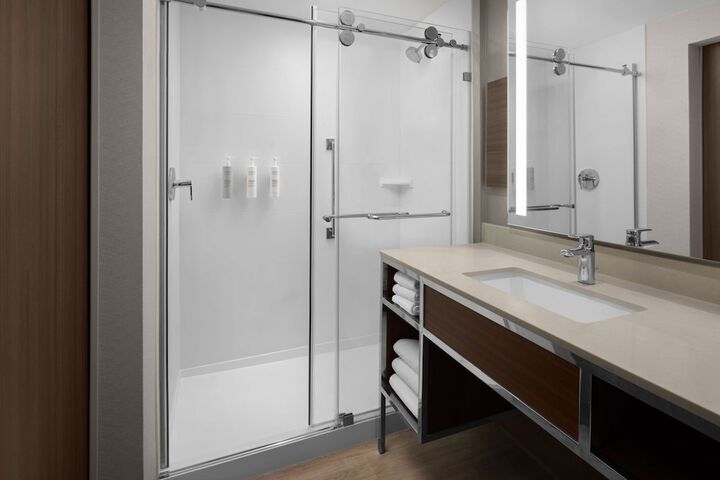Bathroom shower