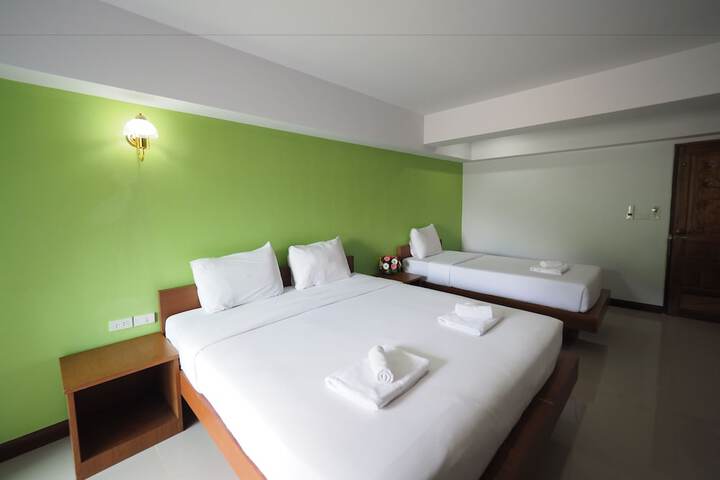 Room 15 of 31
