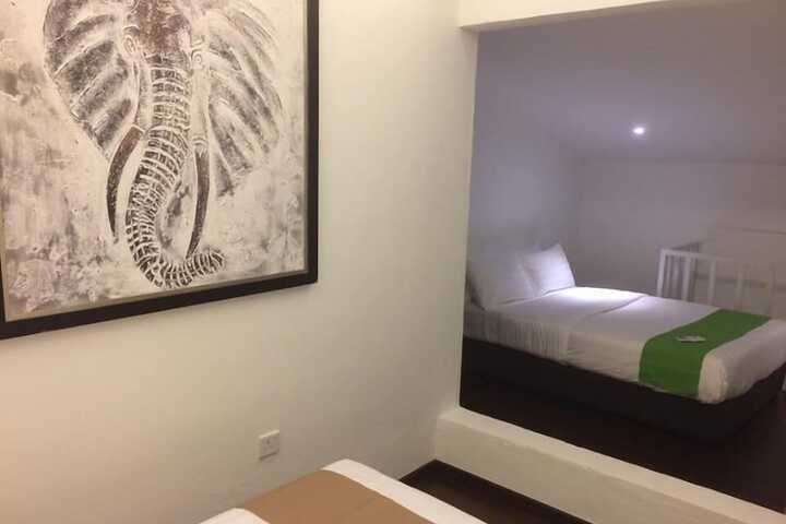 Room 18 of 53