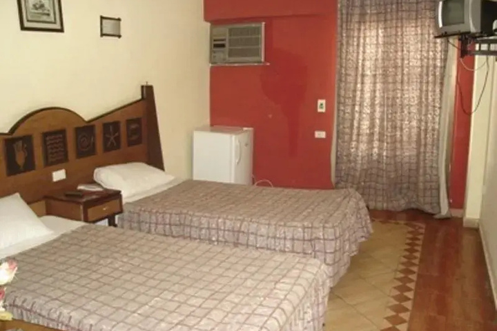Room 3 of 14