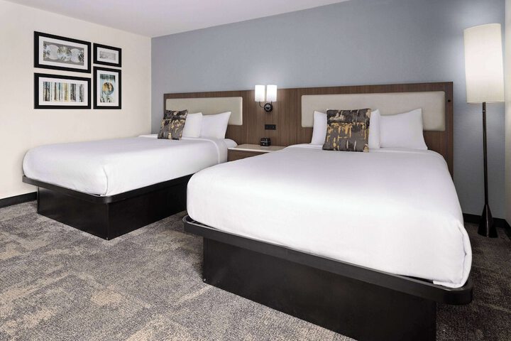 2 Double Beds (2 of 25)
