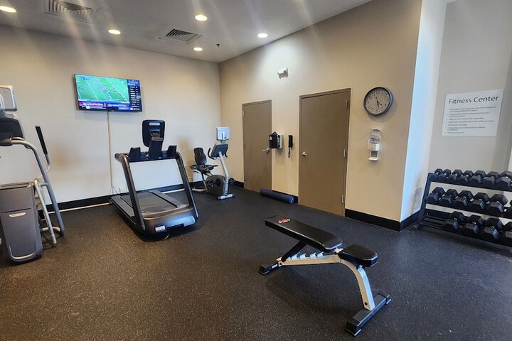 Health and Fitness 14 of 33