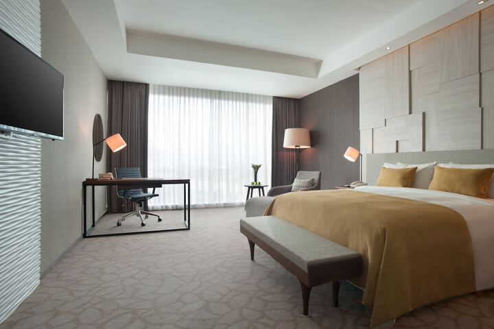 Room 15 of 181
