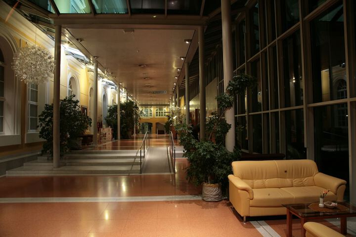 Hotel Interior 104 of 128
