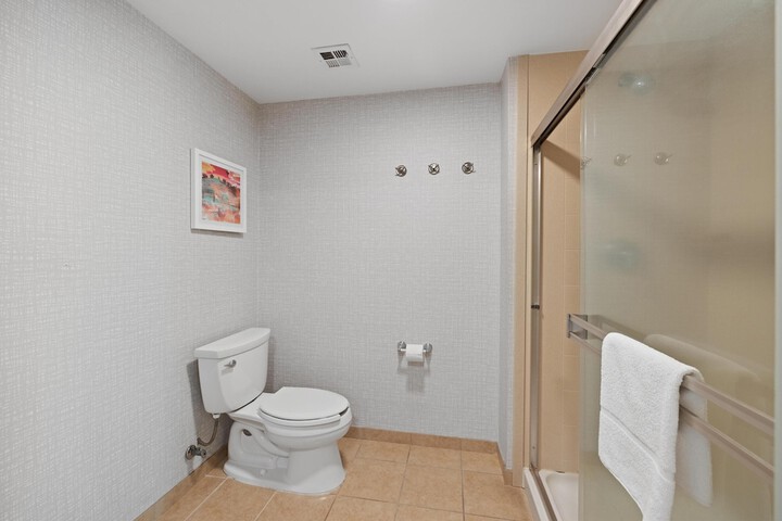 Bathroom shower