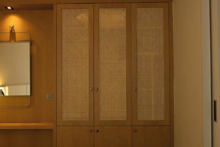 Room 11 of 43