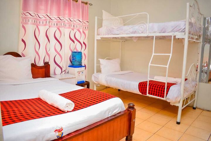 Room 5 of 30