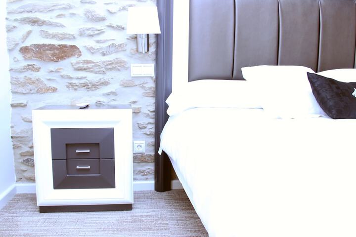 Room 19 of 42