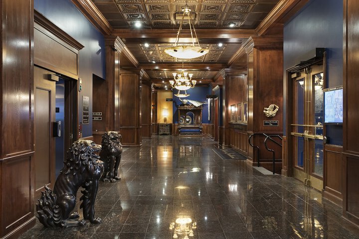 Guest Lobby