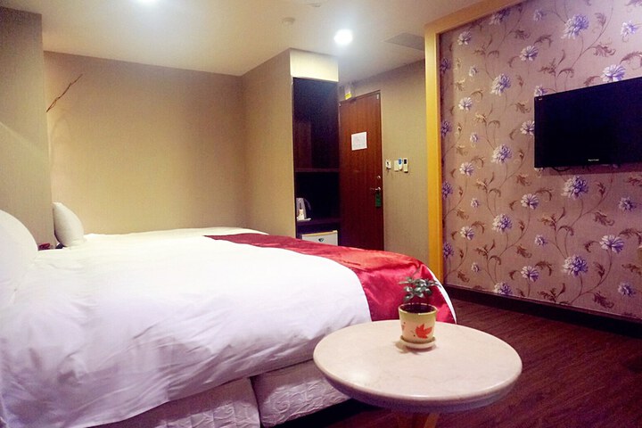 Room 34 of 67