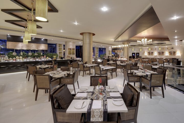 Dining 62 of 133