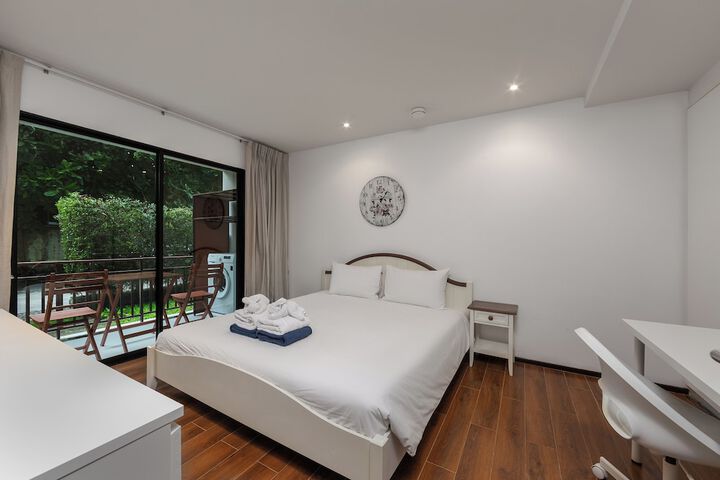 Room 29 of 151