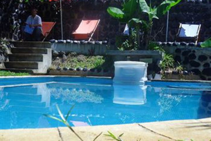 Pool 52 of 85