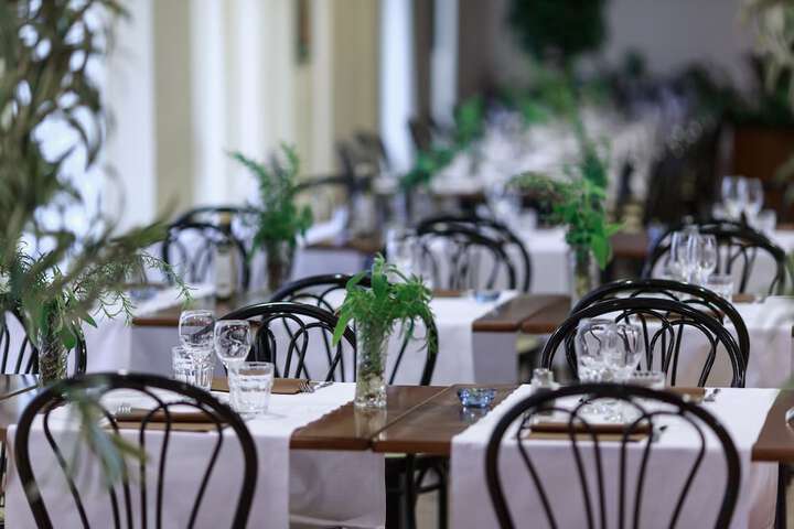 Dining 46 of 67