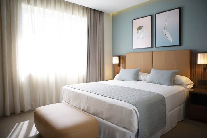 Room 17 of 202